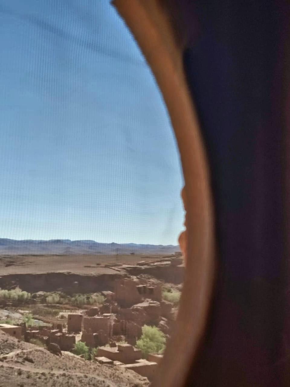 Maison D'Hotes Izza Kelaat-M'Gouna Buitenkant foto